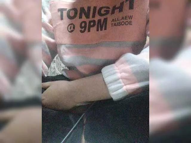 Offline Clarravikuna on BongaCams