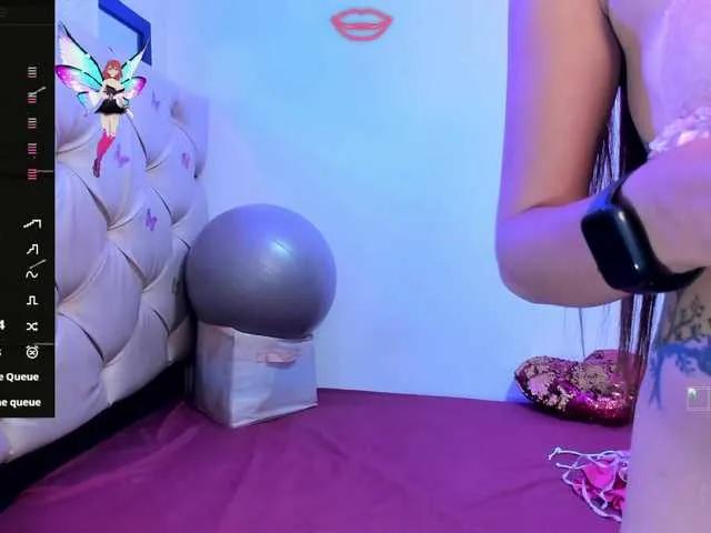 Offline cleopatra-hot on BongaCams