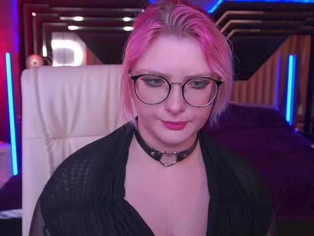 Offline CoolTatis on BongaCams