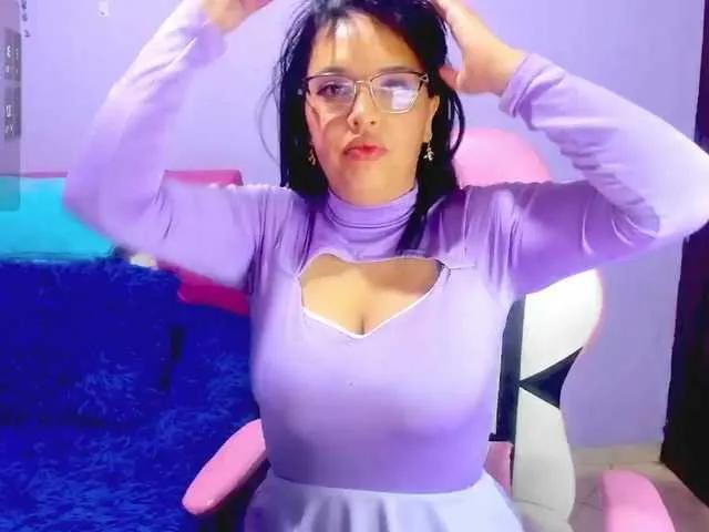 Offline cristaln07 on BongaCams