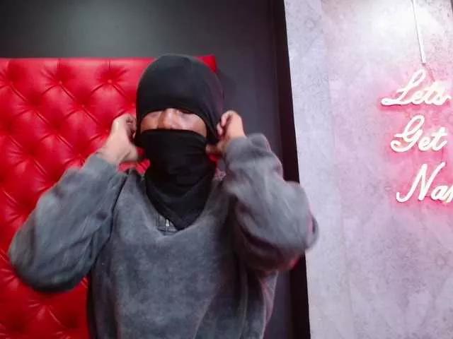 Offline CrystalBrooke3x on BongaCams