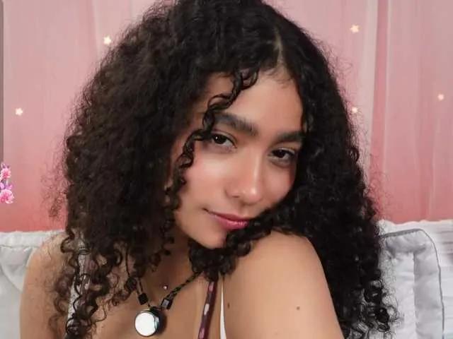 Offline curlysexi on BongaCams