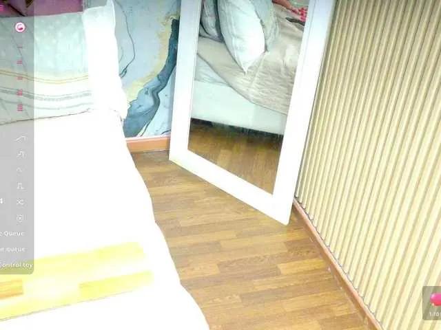 Freechat curvybrunnett on BongaCams