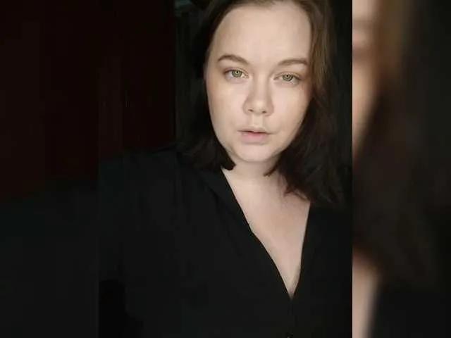 Offline Cutecheeks on BongaCams