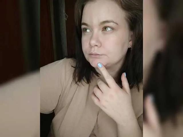 Offline Cutecheeks on BongaCams