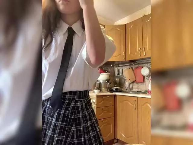 Offline CutieKitty6 on BongaCams