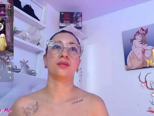 Offline Dagny-hot on BongaCams