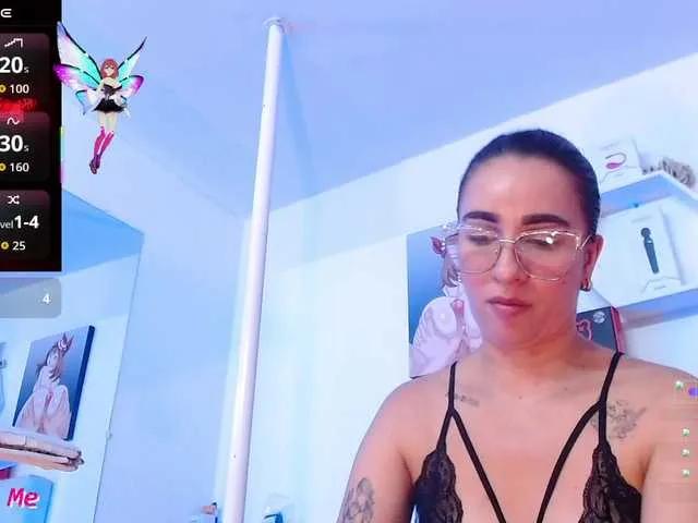 Offline Dagny-hot on BongaCams