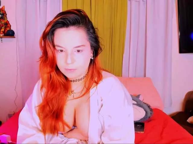 Offline daphnesweet on BongaCams