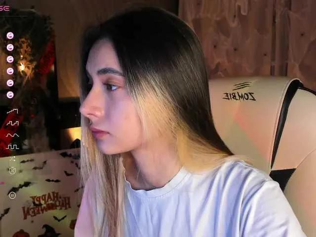 Offline DarlaBelle on BongaCams