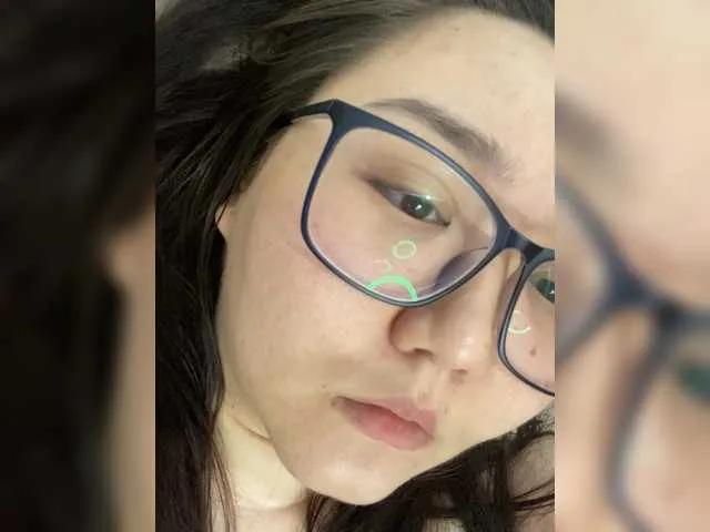 Freechat DebbieLu on BongaCams