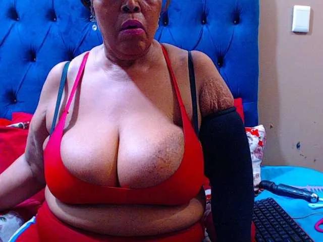 Offline Ebonycandy10 on BongaCams