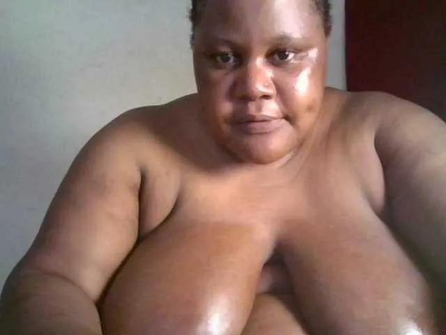 Freechat Ebonymagixs on BongaCams