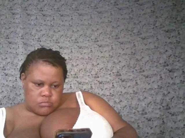 Freechat Ebonymagixs on BongaCams