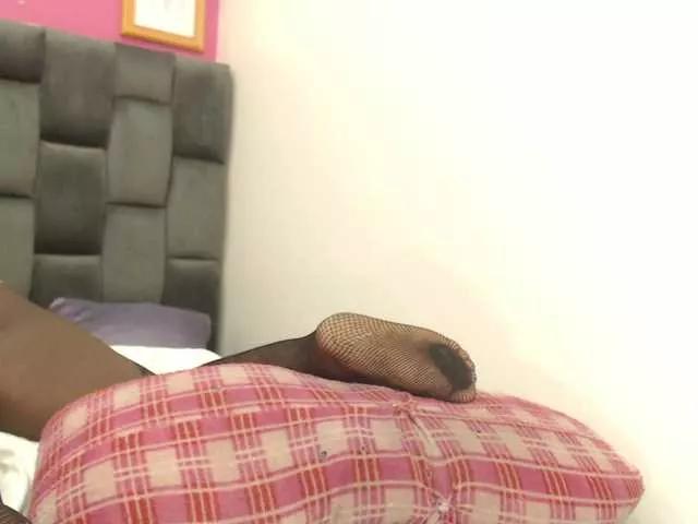 Freechat EbonySexxx on BongaCams