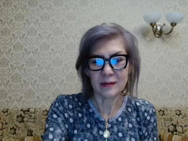 Offline Elegant00Lady on BongaCams