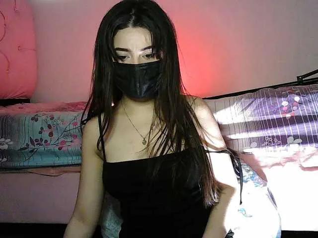 Offline ElenaV5 on BongaCams