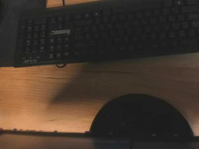 Offline ElinaStarr on BongaCams