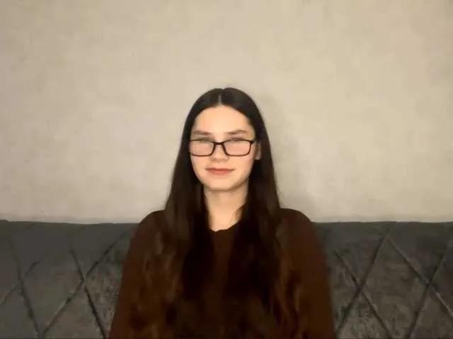 Offline ElinOroz on BongaCams