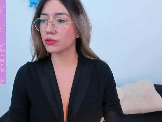 Offline EllaDavs on BongaCams