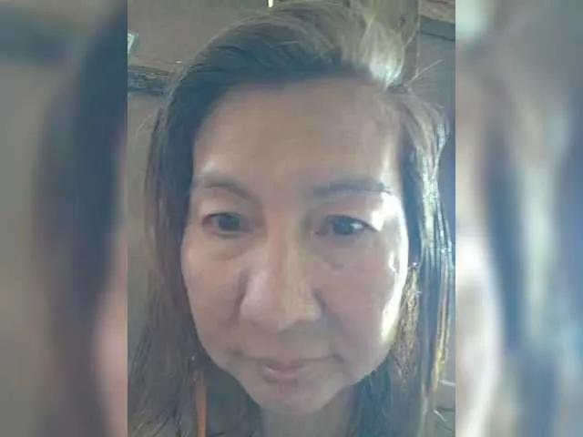 Offline EllaStar on BongaCams