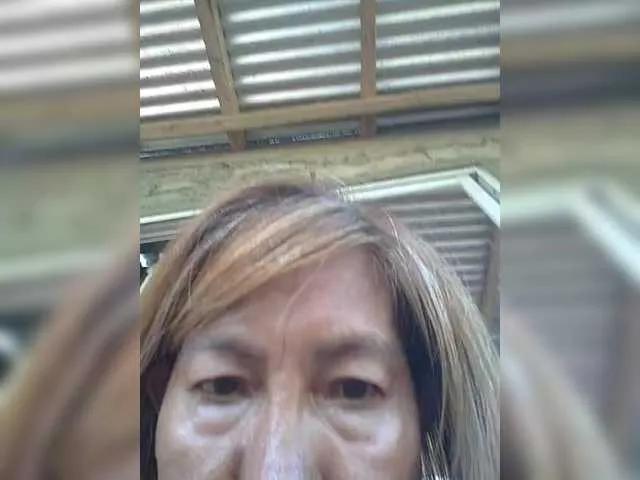 Offline EllaStar on BongaCams