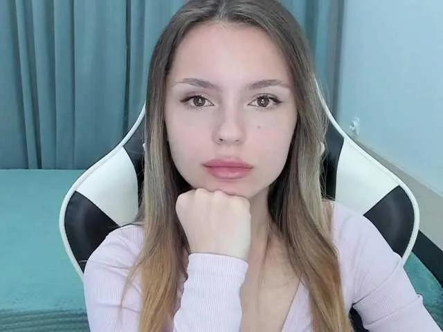 Freechat EmilySkout on BongaCams