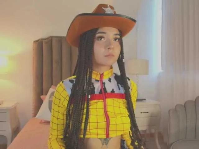 Offline Emma-Torres1 on BongaCams