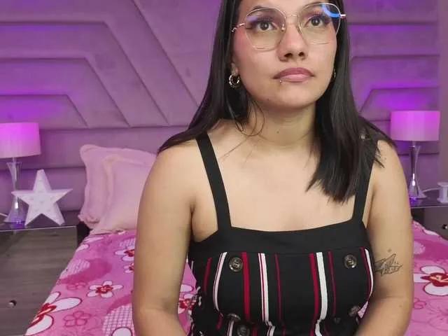 Freechat EmmaSanches on BongaCams