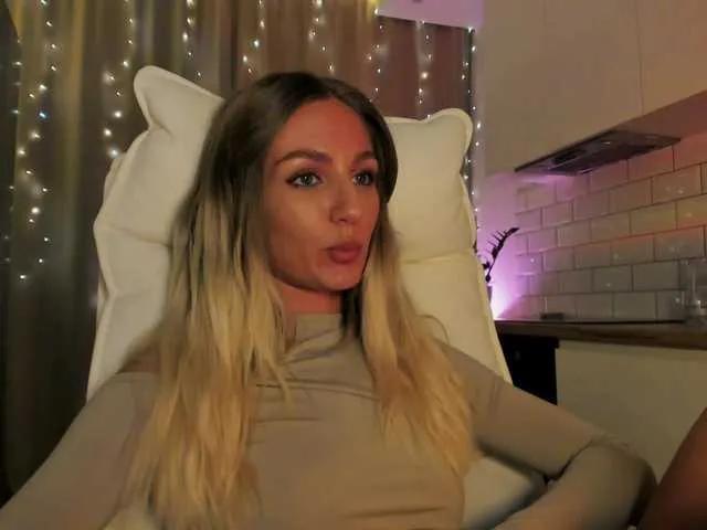 Freechat EnlivenLuv on BongaCams