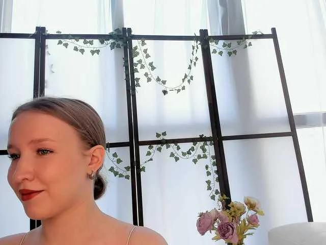 Offline evasweet on BongaCams