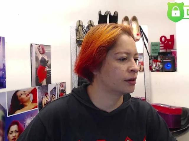 Freechat evatwiss on BongaCams