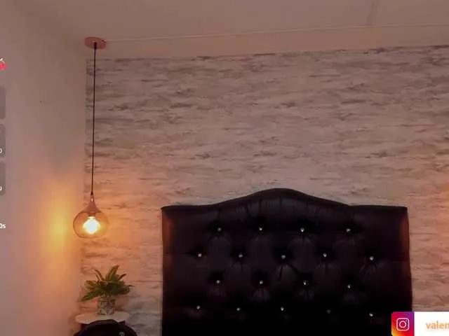 Freechat exotical-baby on BongaCams