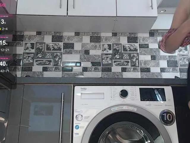 Offline famouswomen on BongaCams