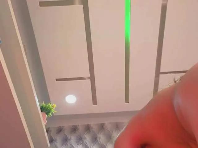 Offline Gabytaylor on BongaCams