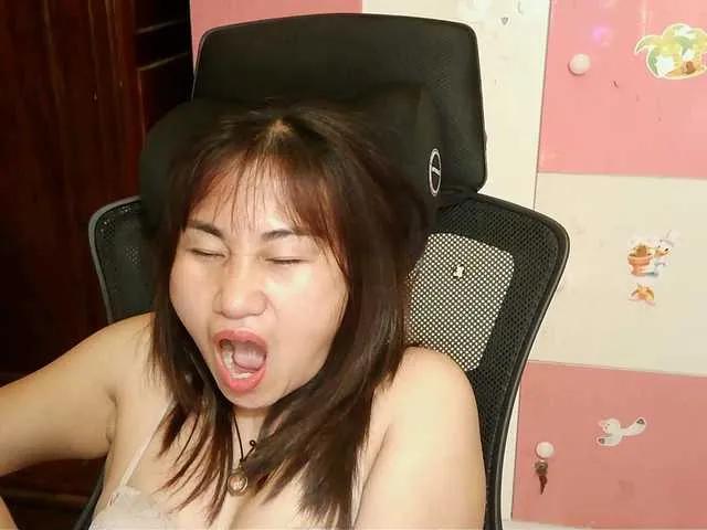 Freechat girl30slutty on BongaCams