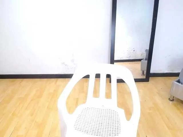 Freechat goldenn-ass on BongaCams