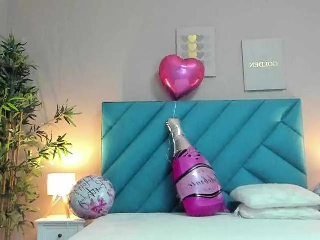 Offline HaileyVice on BongaCams