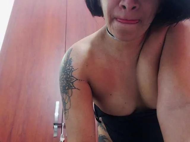 Offline Horny-wife on BongaCams