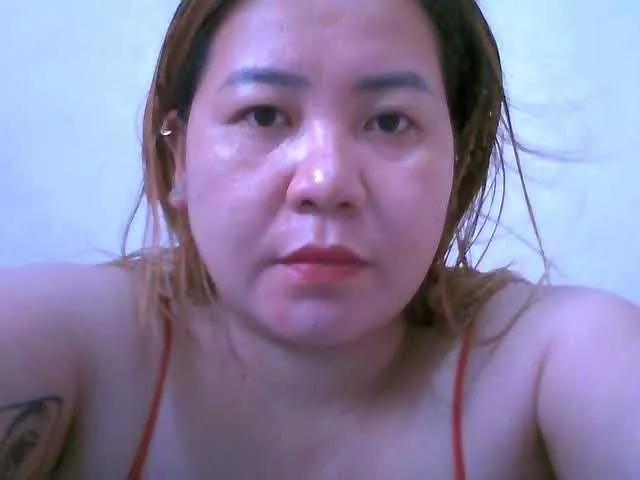 Offline Hotboobies19 on BongaCams