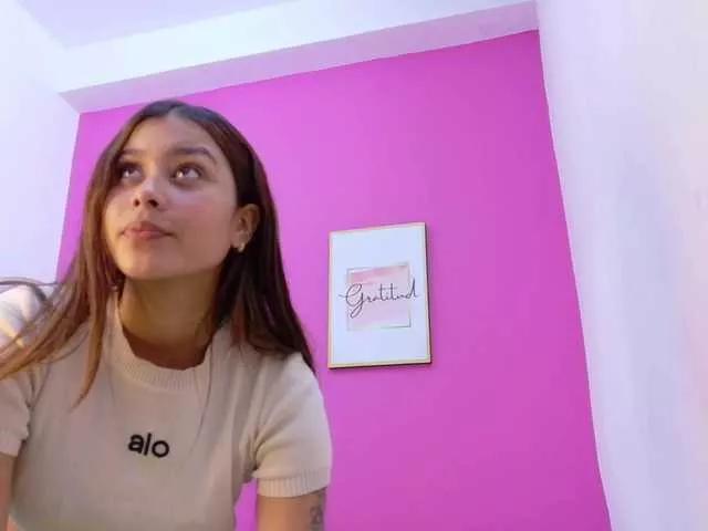 Freechat Hotcutegirl on BongaCams