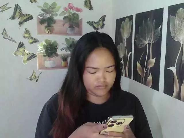 Freechat HotExoticAngel on BongaCams