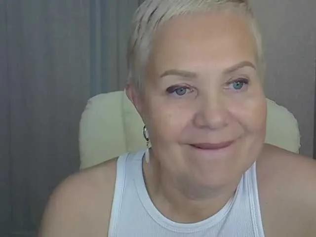 Freechat IFannyLove on BongaCams