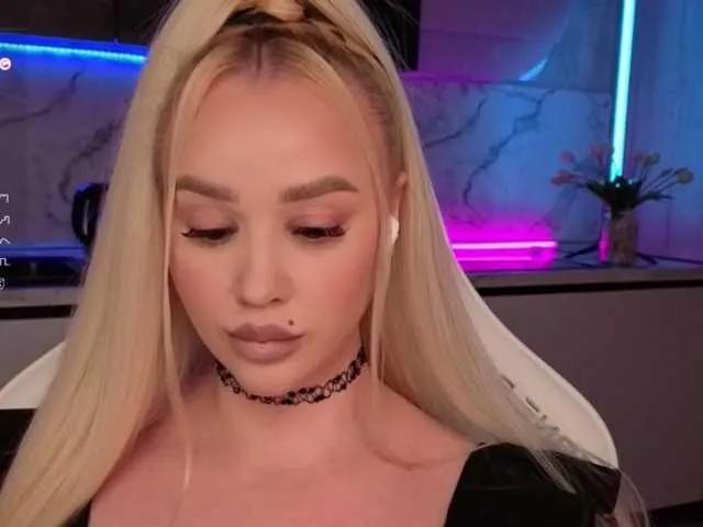 Offline In-your-fucking-mind on BongaCams