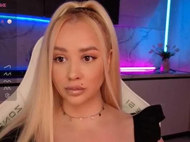 Offline In-your-fucking-mind on BongaCams