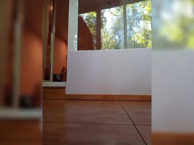 Offline iSexyGerl on BongaCams