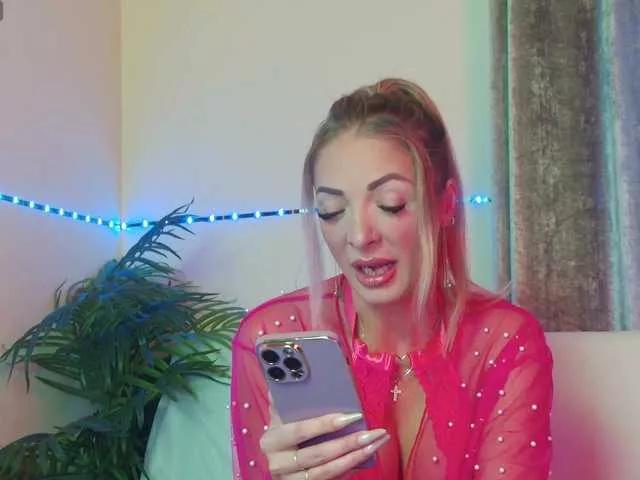 Freechat Izabelle02 on BongaCams