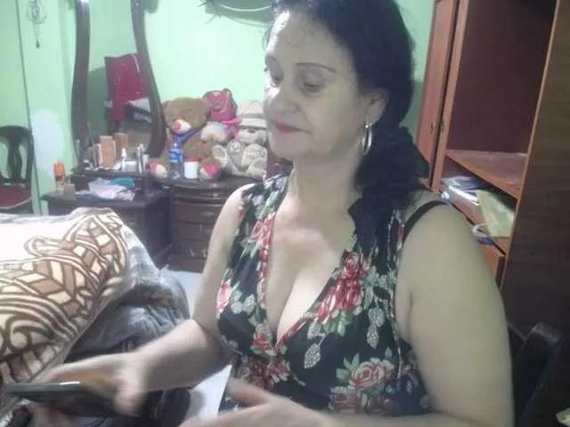 Offline jazmin-mature on BongaCams