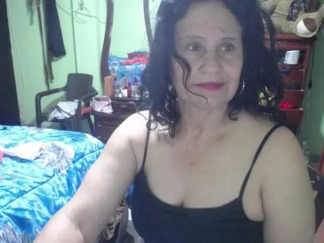 Offline jazmin-mature on BongaCams