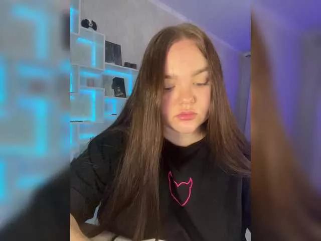 Offline JennisXcharming on BongaCams